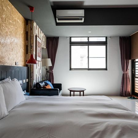 Huzi Room Tainan Eksteriør bilde