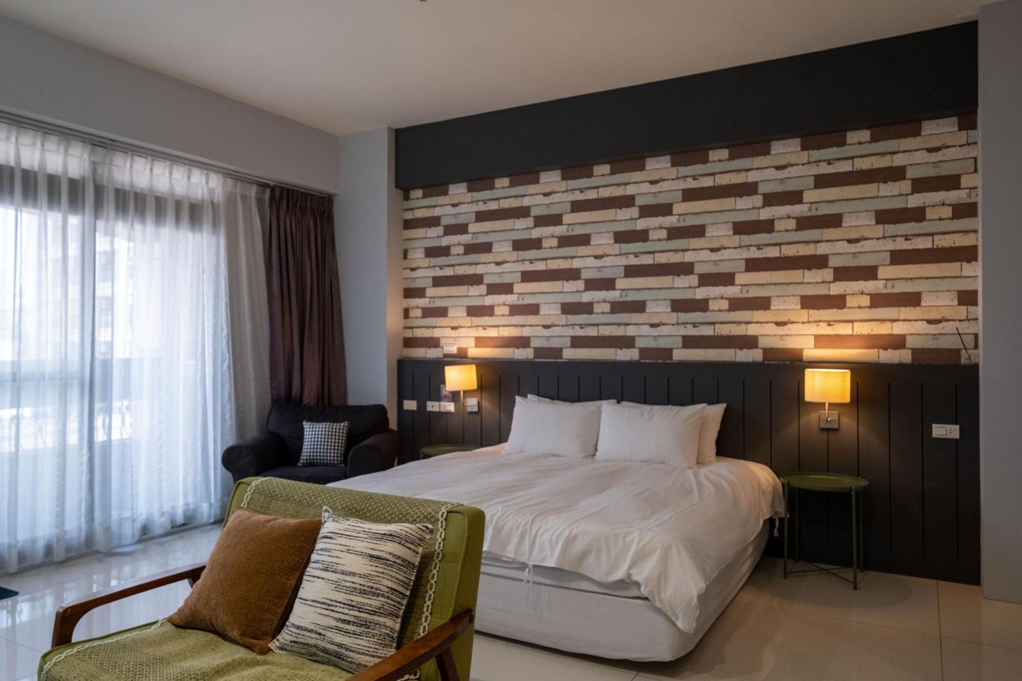 Huzi Room Tainan Eksteriør bilde
