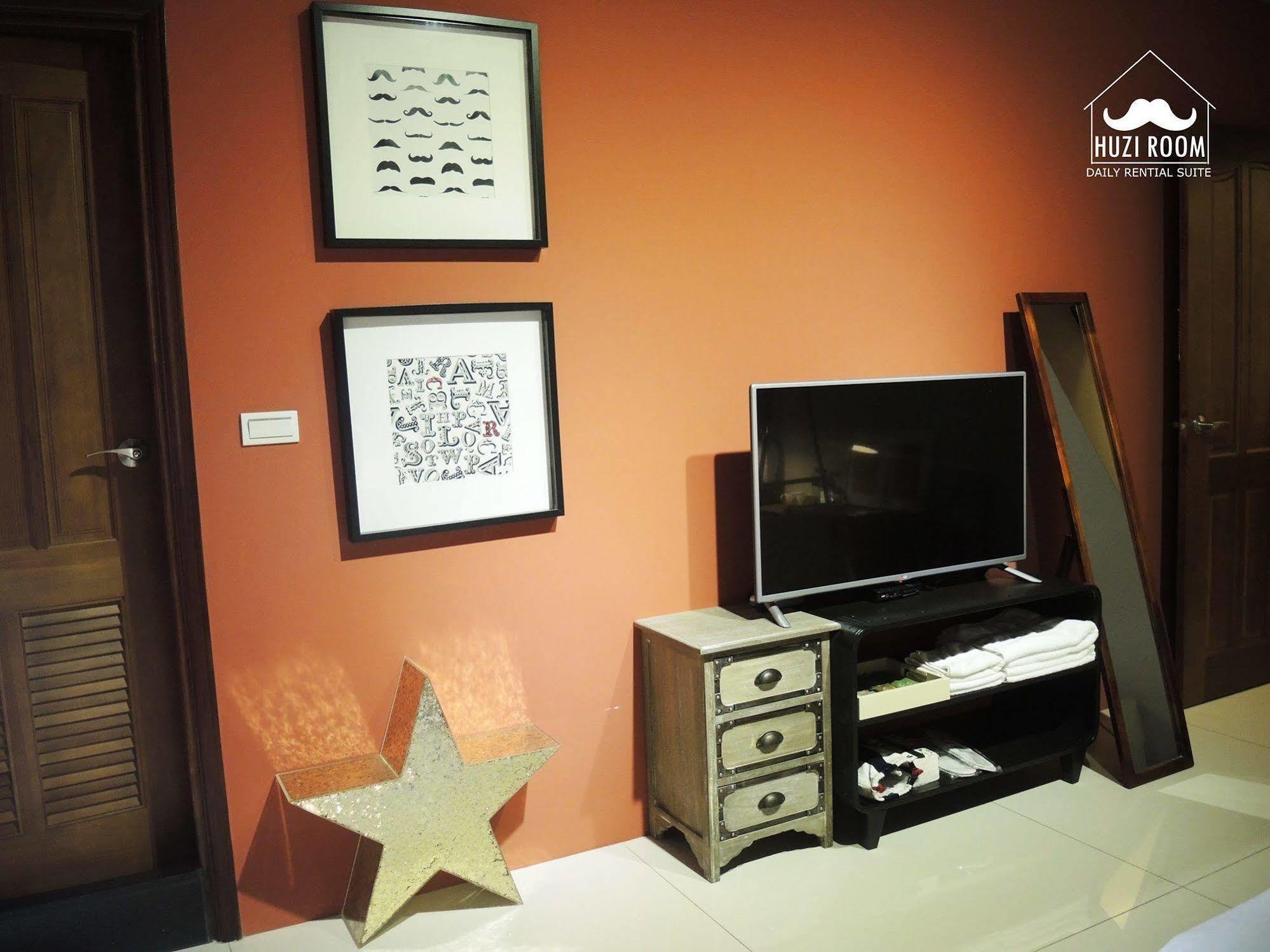 Huzi Room Tainan Eksteriør bilde